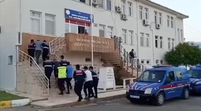 Bakan açıkladı: 'Kafes' operasyonu: 2 suç örgütü çökertildi