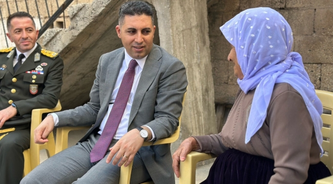 Cumhuriyet'le yaşıt Şanlıurfalı Rabia nineye ziyaret