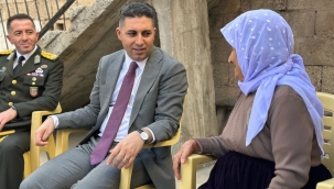 Cumhuriyet'le yaşıt Şanlıurfalı Rabia nineye ziyaret