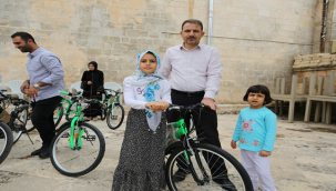 Eyyübiye Belediyesi Bisiklet Hediyelerini Dağıtmaya Başladı