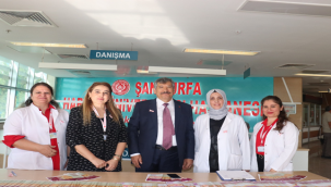 Prof. Dr. Uzunköy: "Meme Kanseri Erken Tanıyla Önlenebilen Ve Tedavi Edilebilen Bir Hastalıktır"