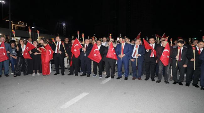 Şanlıurfa'da binlerce kişi sokaklara indi