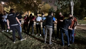 Şanlıurfa'da uyuşturucu operasyonu, 10 gözaltı 