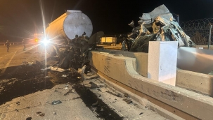 Şanlıurfa - Gaziantep gişelerinde kaza, 1 yaralı 