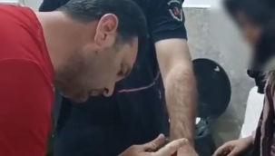 Sıkışan yüzük operasyonu ile çıkartıldı 