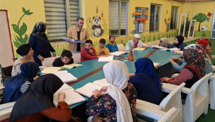 Sinema Ve Tiyatro Sanatçısı Türkoğlu, Engelliler Yaşam Merkezine Hayran Kaldı