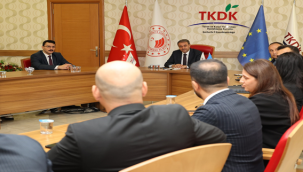 Vali Şıldak, Kurumlardan brifing almaya devam ediyor