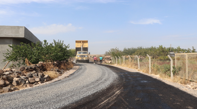 Viranşehir Belediyesi kırsalda asfalt atağını sürdürüyor