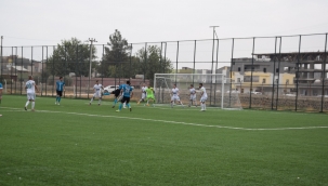 Viranşehir Nizip'i 3-0 yendi 