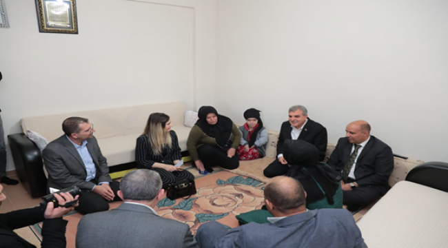 Başkan Beyazgül, Gönüllere dokunmaya devam ediyor
