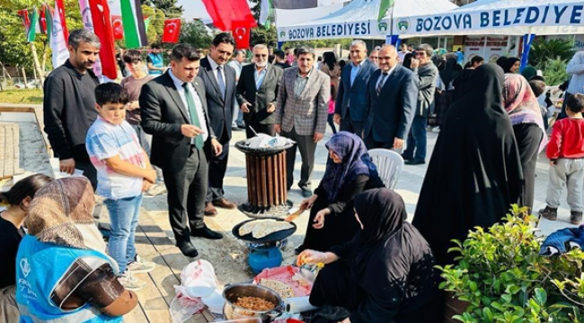 Bozova'da Filistin için hayır çarşısı kuruldu