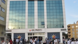 Büyükşehir'de 10 aday yarışırken 13 ilçede 194 aday adayı müracaat etti