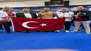 Halilyeli Kıck Boksörler Dünya Şampiyonu 