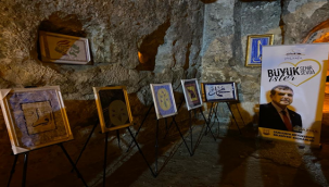 Kızılkoyun Nekropol'ünde Ebru sergisi