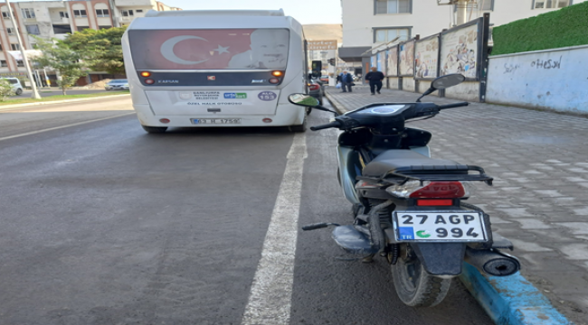 Şanlıurfa'da dolmuş ile motosiklet çarpıştı, 2 yaarlı
