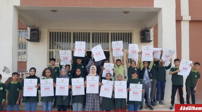 Şanlıurfa'da Öğrenciler Destek İçin İsrail Mallarını Boykot çağrısı yaptı 