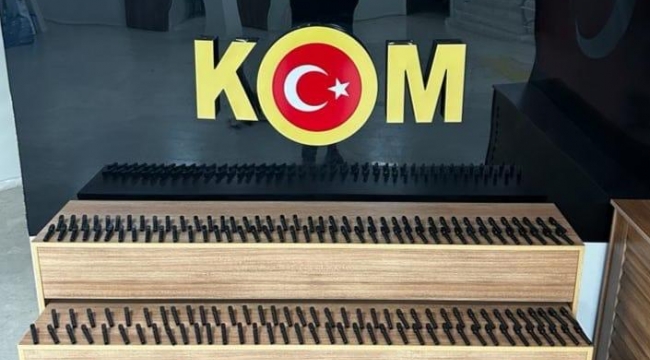 Şanlıurfa'da yüzlerce tabanca namlusu ele geçirildi