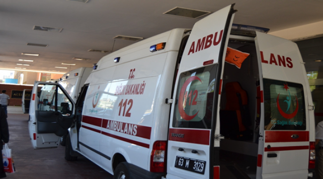 Suruç yolunda intihar etti