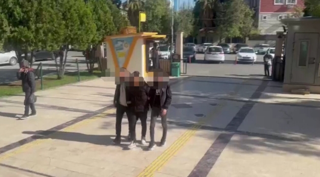 Urfa'da oto hırsızları tutuklandı 