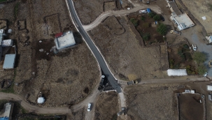 Viranşehir Belediyesi ile kırsal mahalle yolları bir bir yenileniyor