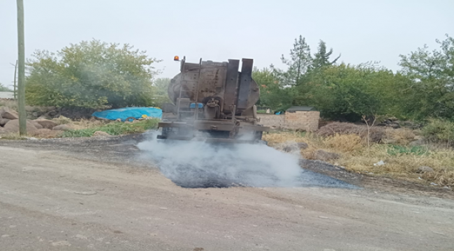 Viranşehir Belediyesi üstyapı çalışmaları ile yolları iyileştiriyor 