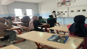 Viranşehir'de gençlere bağımlılık semineri düzenlendi