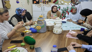 Anneler kursta, çocuklar kreşte