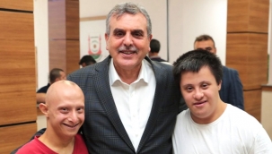 Başkan Beyazgül 3 Aralık Dünya Engelliler Günü dolaysıyla bir mesaj yayımladı.