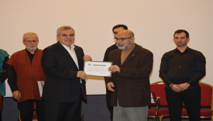 Başkan Beyazgül, Hz. Mevlana'yı Anma Programına Katıldı 