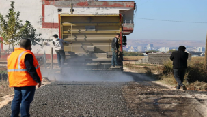Başkan Canpolat ile asfalt atağı sürüyor