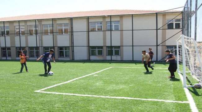 Başkan Canpolat'tan spor alanında önemli yatırım