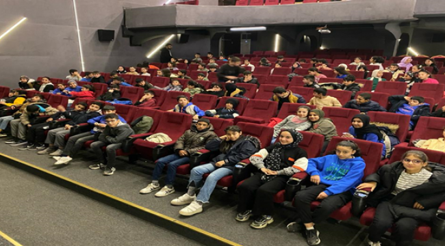 Büyükşehir Belediyesi, 500 Bin Öğrenciye Film İzletti