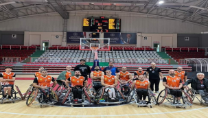 Büyükşehir tekerlekli sandalye takımı engel tanımıyor