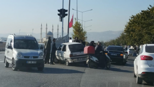 Haliliye'de otomobil refüje çıktı, 1 yaralı