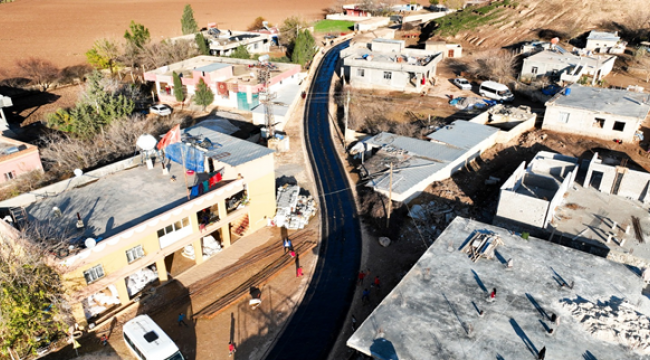 Harran'da Mahalle içi asfalt çalışmaları sürüyor