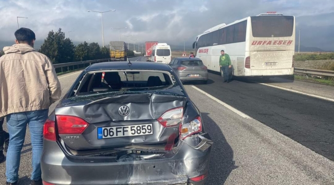 Karaköprü taraftarları taşıyan otobüs kaza yaptı!