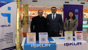 Şanlıurfa İŞKUR halkın yoğun olduğu yerlerde bilgilendirme stantları açtı