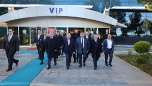 TBMM Başkan Vekili ve AK Parti Şanlıurfa Milletvekili Bekir Bozdağ, Şanlıurfa'da