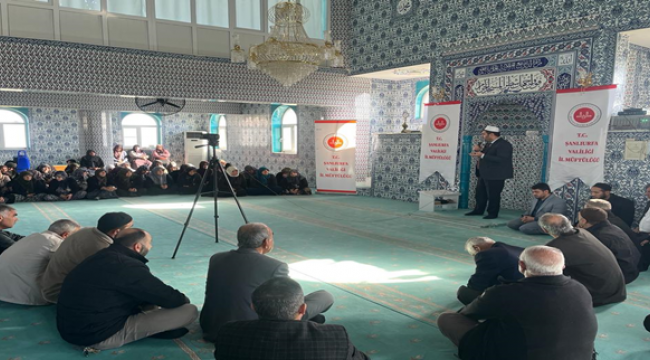 Umreci vatandaşlara seminer düzenlendi
