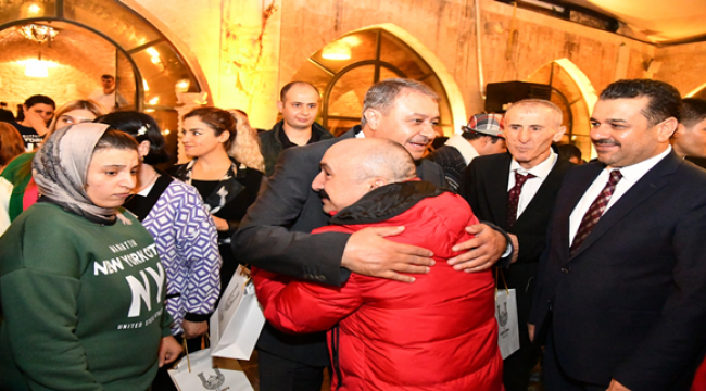 Vali Şıldak engellilerle bir araya geldi