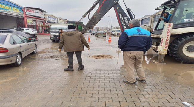 Viranşehir Belediyesi yeni sanayi sitesinde çalışma yürütüyor 