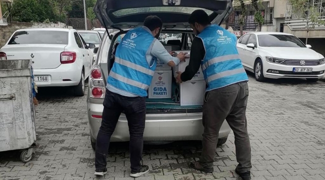  28 Bini aşkın ihtiyaç sahibi aileye yardım eli uzatıldı