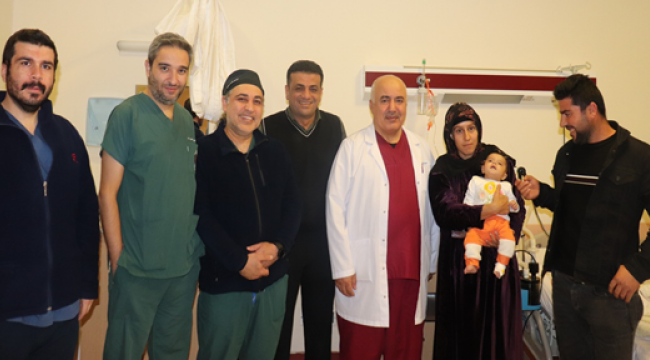 4 Aylık Bebek Harran Üniversitesi Hastanesi'nde Sağlığına Kavuştu