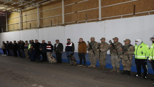 Başkan Ekinci Ve Kaymakam Koç, Görev Başındaki Personelin Yeni Yılını Kutladı