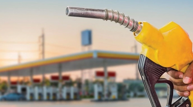 Benzine zam geliyor!