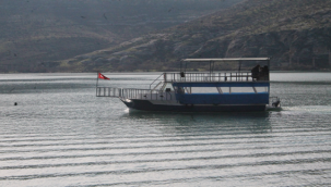 Halfeti'de kış sessizliği