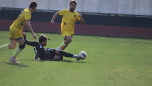 Lider Karaköprü 3 puan aldı 