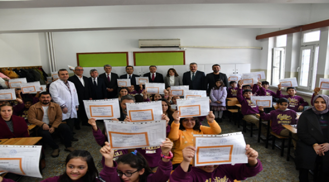 Şanlıurfa'da 750 bin öğrenci  yarı yıl tabiline girdi