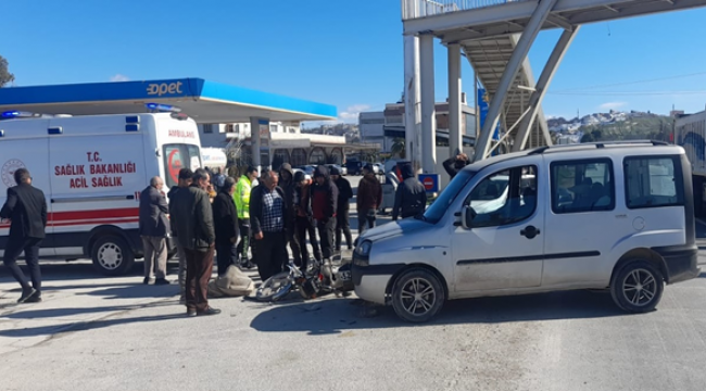 Şanlıurfa'da motosiklet hafif ticari araç ile çarpıştı, 2 yaralı