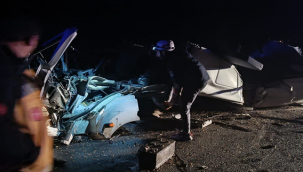 Suruç yolunda 2 tır çarpıştı, 2 ölü, 1 yaralı